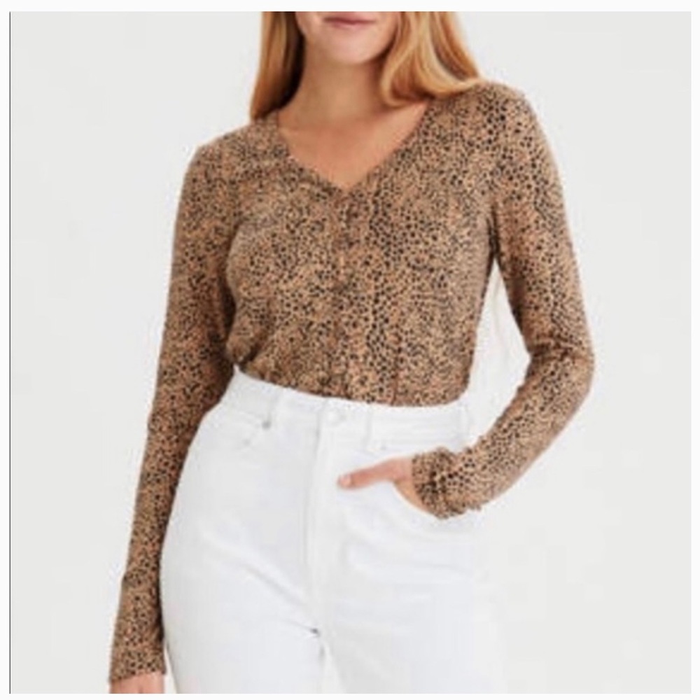 American Eagle Outfitters Soft & Sexy Leopard Print Long Sleeve